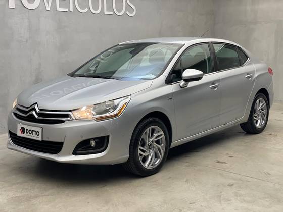 CITROËN C4 LOUNGE 1.6 EXCLUSIVE 16V TURBO GASOLINA 4P AUTOMÁTICO CITROËN C4 LOUNGE 1.6 EXCLUSIVE 16V TURBO GASOLINA 4P AUTOMÁTICO
